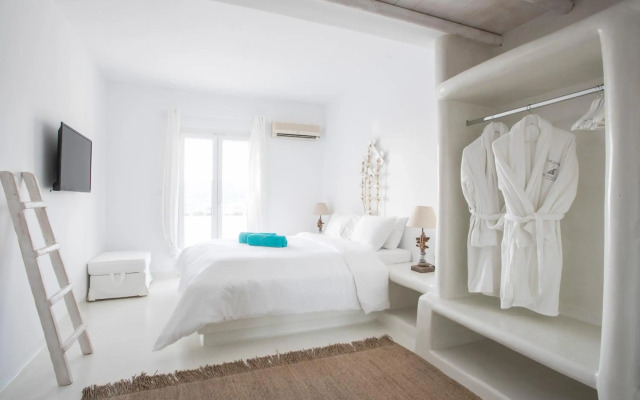 Paros Palace