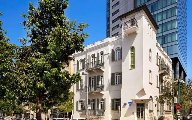 hotelImage