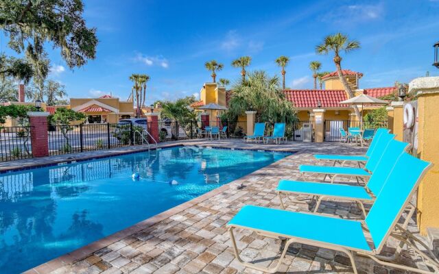 Howard Johnson Express Inn