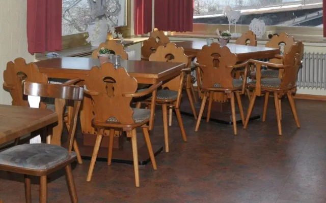 Hotel Pension Zur Linde