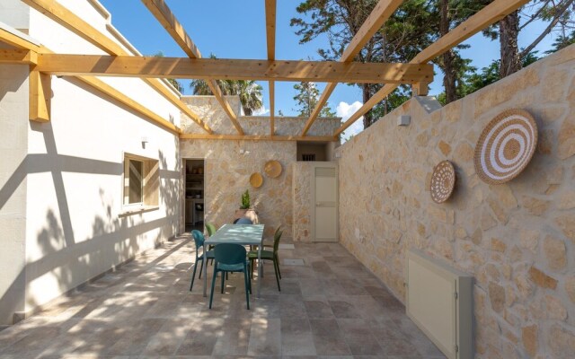 3506 Villa Althea by Barbarhouse