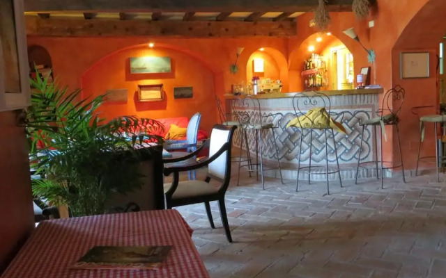Casa Henrietta