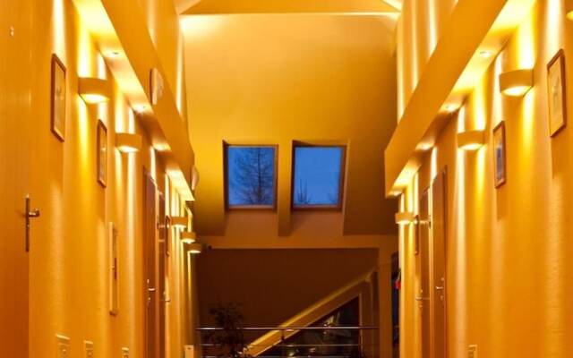 Отель Bobrowa Dolina