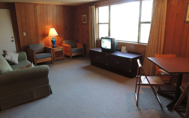 Tribesman Resort