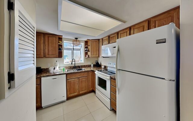 Intercoastal Dreams 201