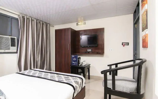Serenity Stay 2 by OYO Rooms