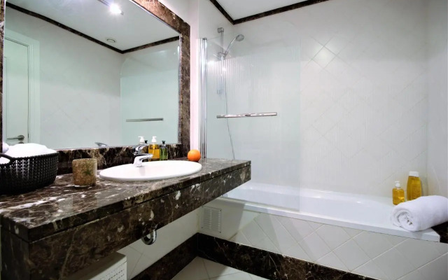 Formosa Infinity Pool Apartment