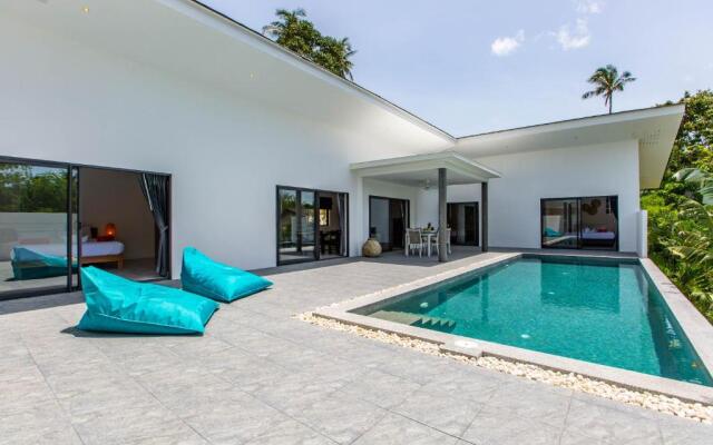 Villa Nirvana 3 Br, 500m from the beach