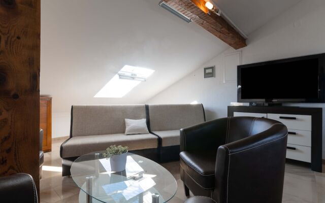 Beachfront Studio-apartment Spazzio