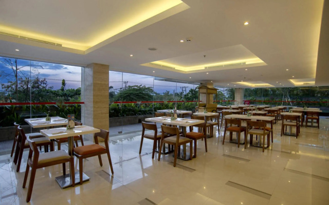 HARRIS Hotel Kuta Galleria - Bali