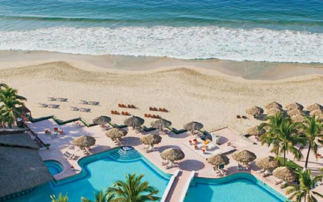 Sunscape Dorado Pacifico Ixtapa Resort & Spa - All Inclusive