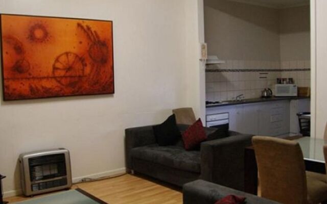 Artmecca Holiday House