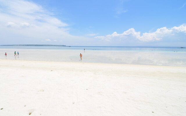 Beach Placid Resort