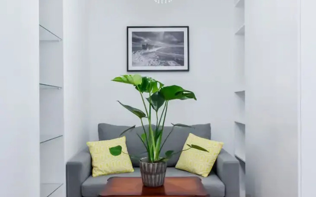 ClickTheFlat Old Town Apartment