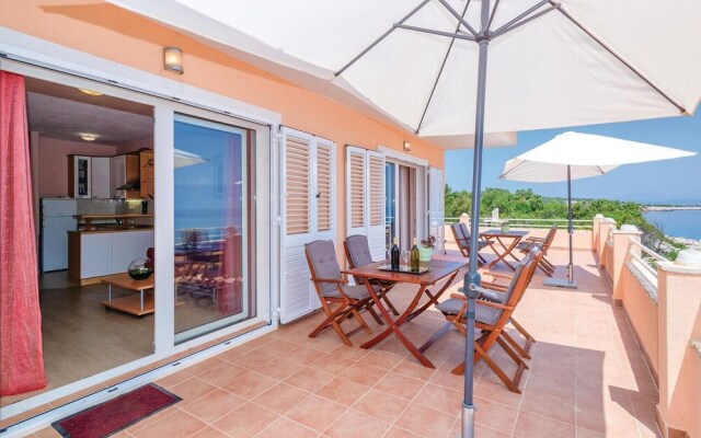 Awesome Home in Zastrazisce With Wifi and 2 Bedrooms