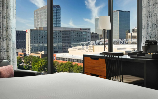 Hotel Distil, Autograph Collection
