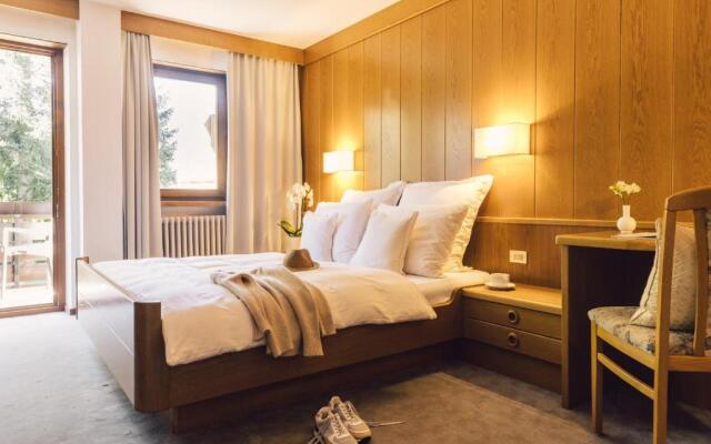 Hotel Auren