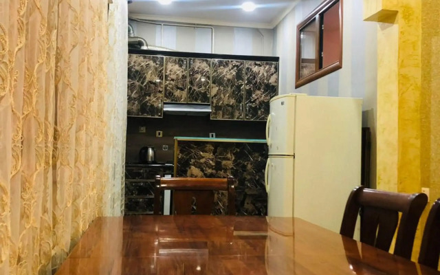 Apartment on Mamikonyants Street