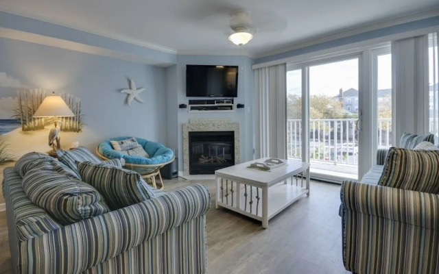 Bel Mare 103 by RedAwning