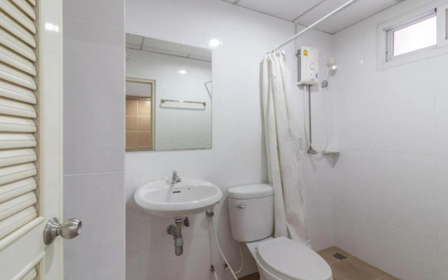 Siam Privi Hotel