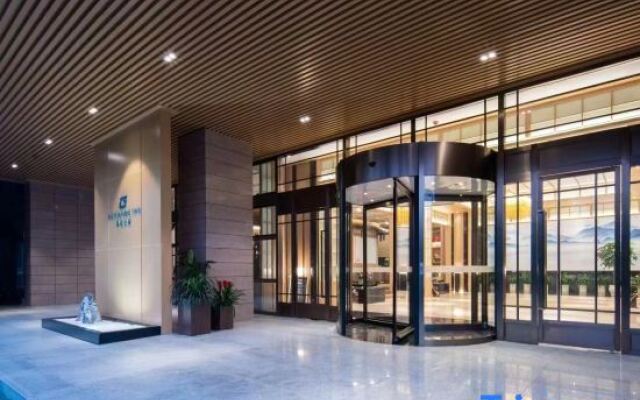 Platinum Celebrity Hotel