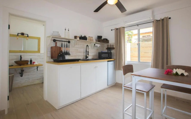 Kokomo Beach Suites