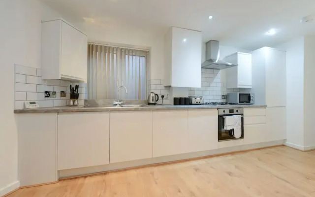 The Zone - Contemporary 2bed Luxe Apt