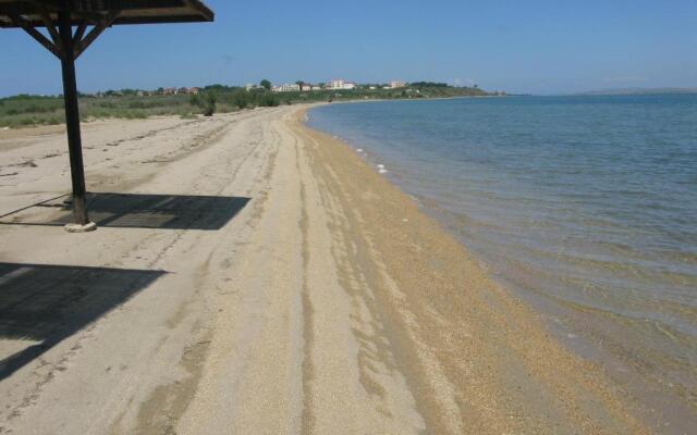 Queen beach apartments Nin Sabunike - Green street I - AE1167