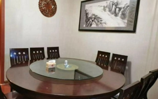 Longzhichuan Hotel