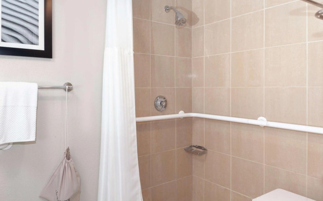 Doubletree By Hilton - Palm Beach Gardens