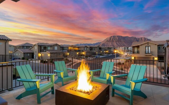 Paintbrush Retreat #65 by RedAwning