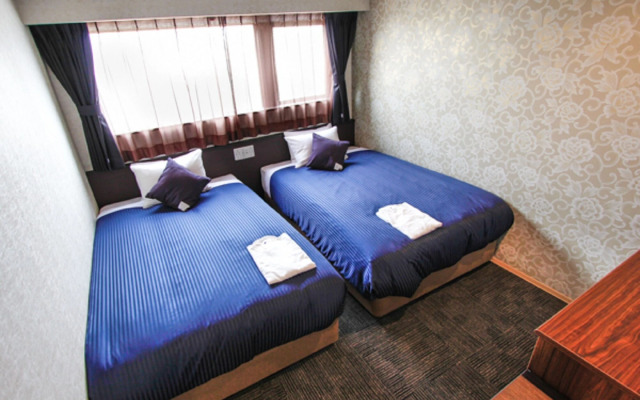 HOTEL LiVEMAX Kyoto Kamogawamae