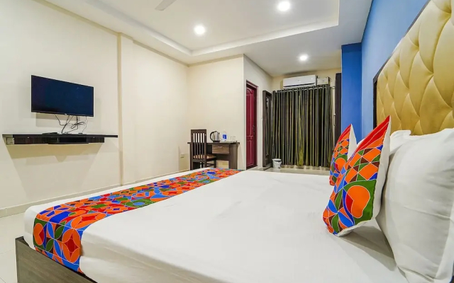 Fabhotel Central Inn Residency