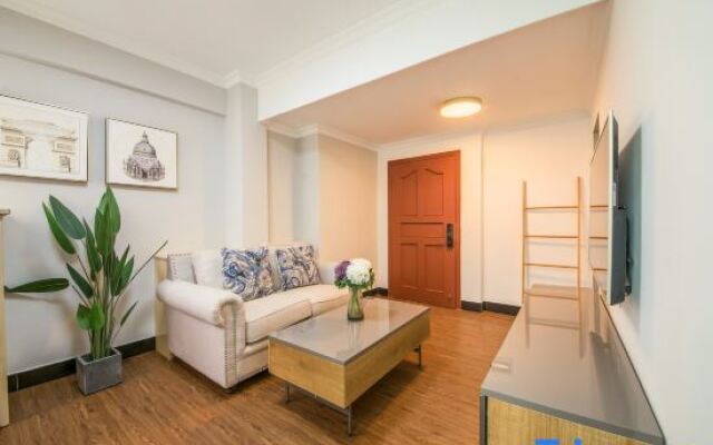 VanInn(Guangzhou Beijing Road Pedestrian Street)