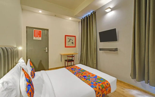 Fabhotel White Ridge Shivam