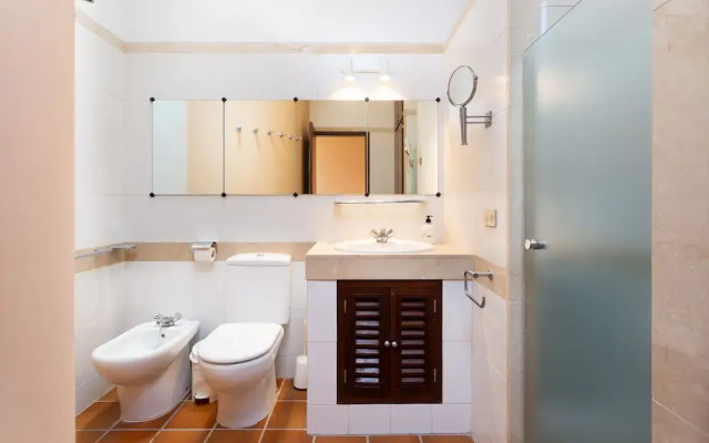 Beach Life Apartment, Exclusive Seafront Triplex