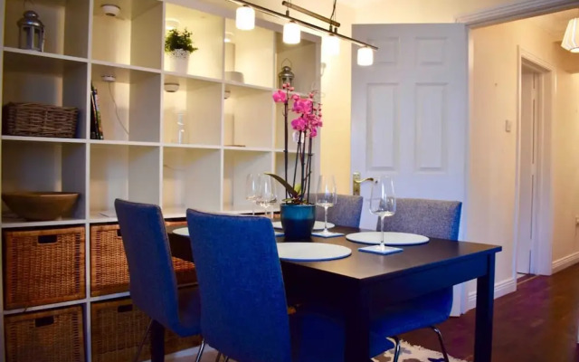 Modern City-centre 2 Bedroom Haven