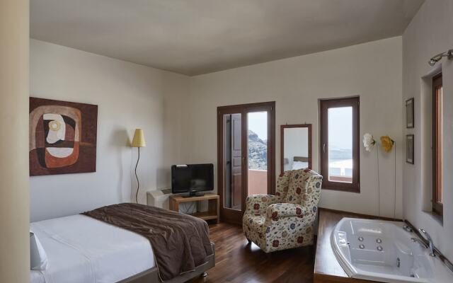 Periscope Villa