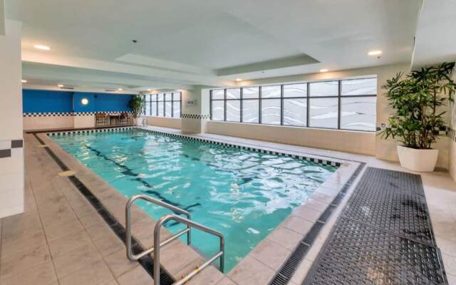 Chic CBD Studio-Aircon-Wifi -Heated Pool