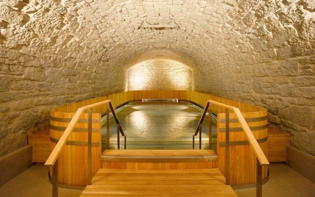 B2 Boutique Hotel and Spa