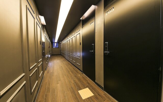 Central Person Hotel Pyeongtaek