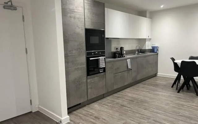 Riverside Retreat in Barking