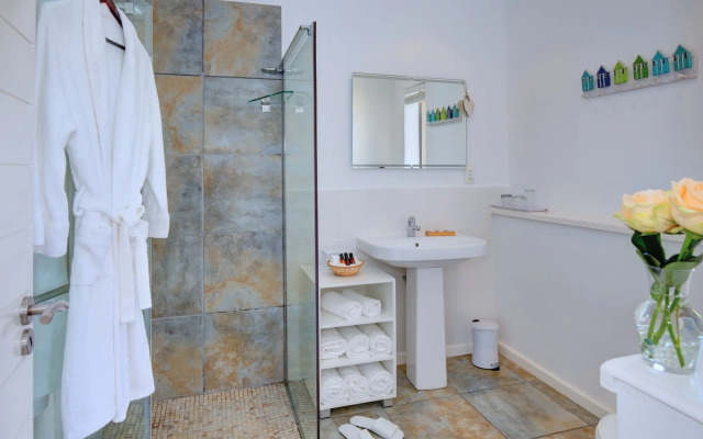 Linkside 2 Guest House