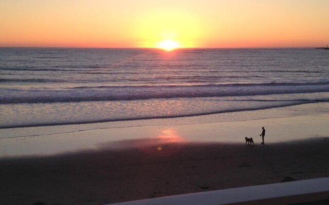 Landis Shores Oceanfront Inn