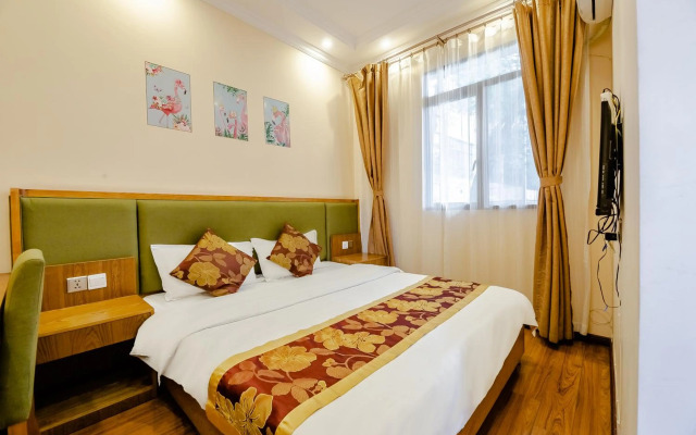 Chengdu Holly Hostel