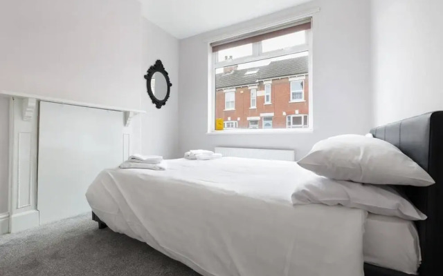 4 Bedroom House in Popular Park Area