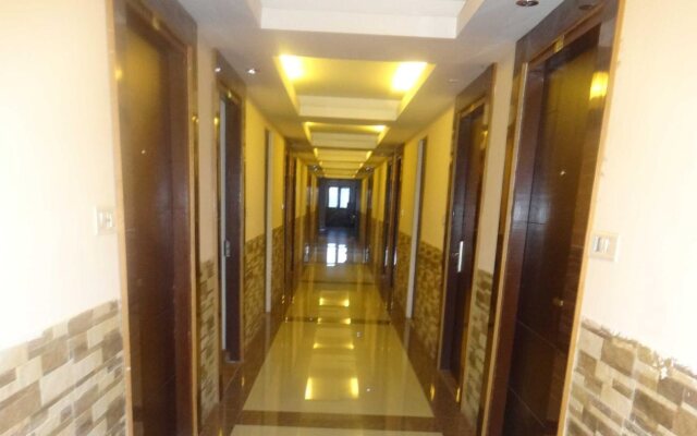 Fabhotel Shimla Resort