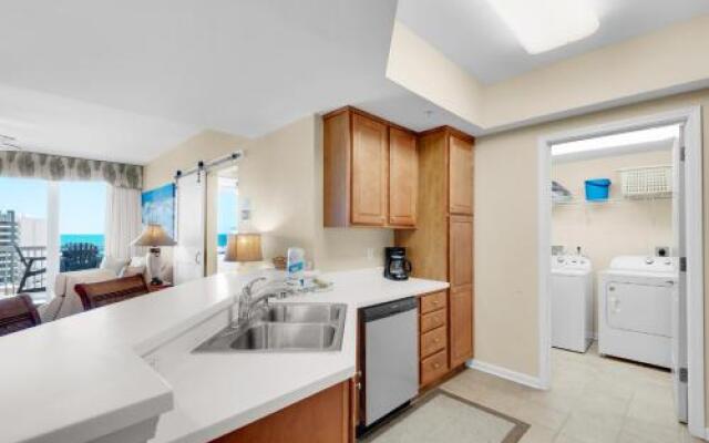 St Lucia 1002 by RealJoy