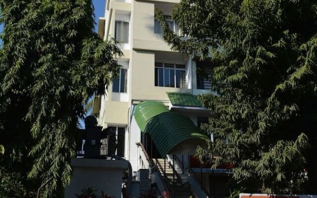 Debadaru Guest House