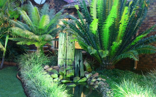 The Club House Guesthouse